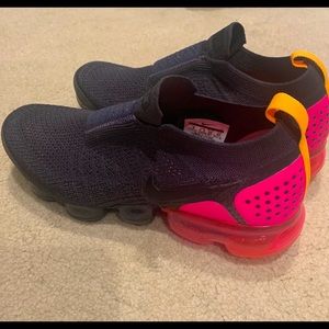 Air Vapormax Flyknit Moc2 Slip On Running Sneaker